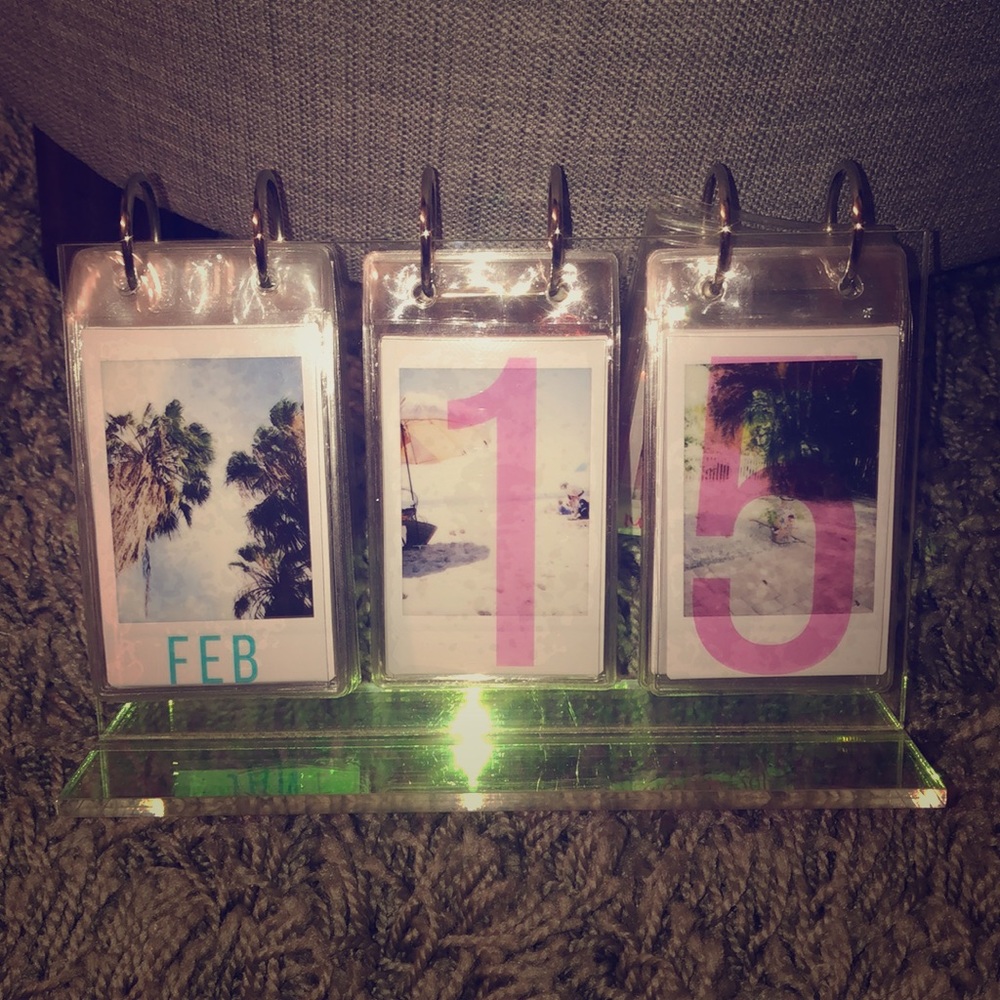 Urban outfitter Polaroid Calendar